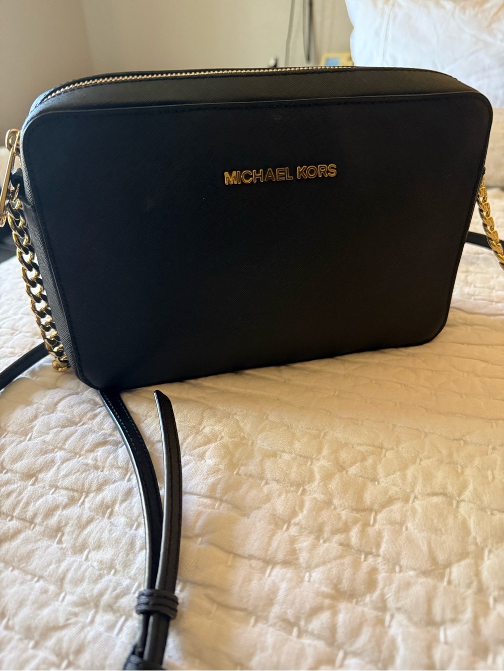 Michael Kors classic saffiano black leather cross body